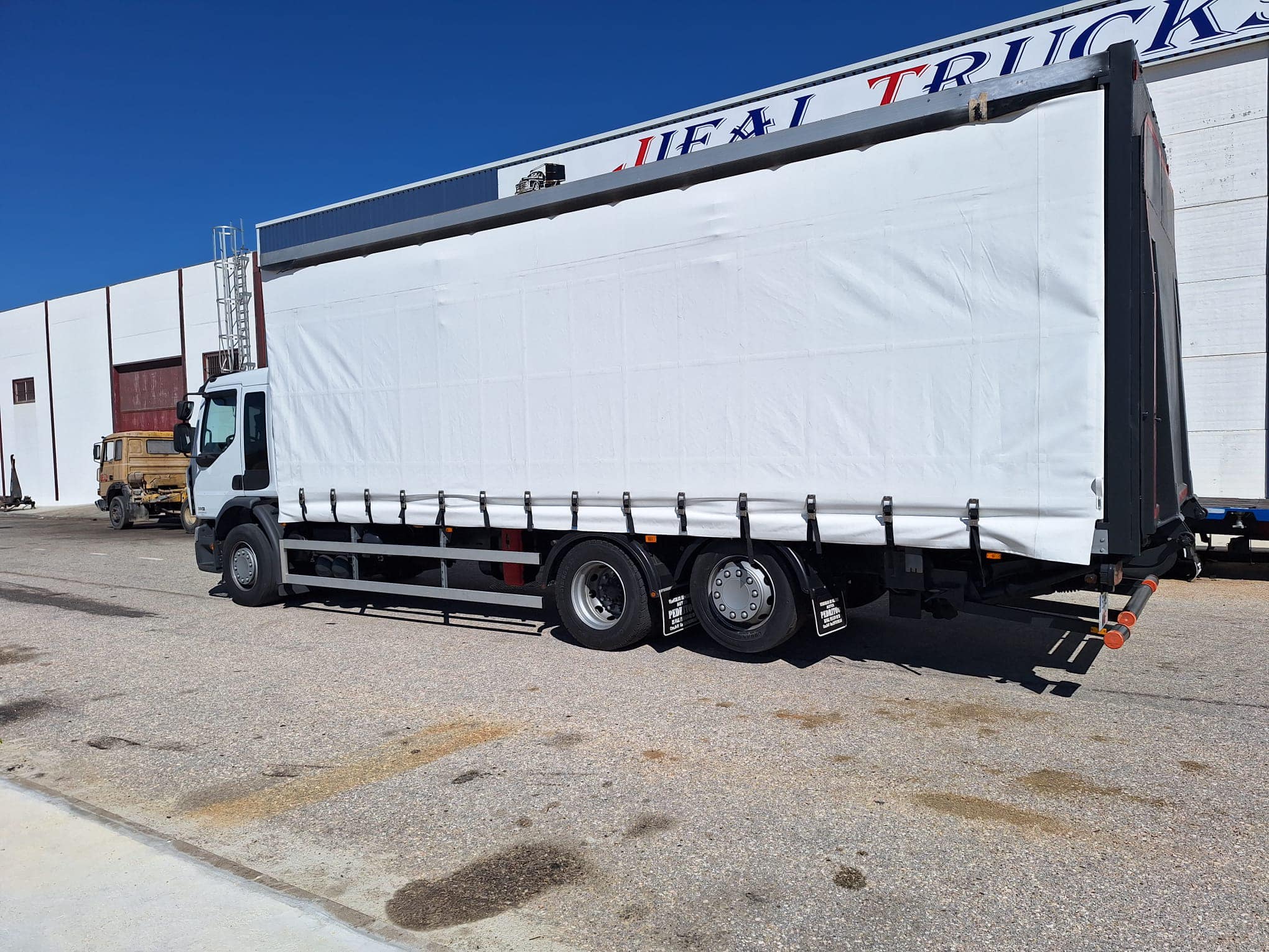 02 Renault Premium 3ejes 380.DXI 23-03-2024